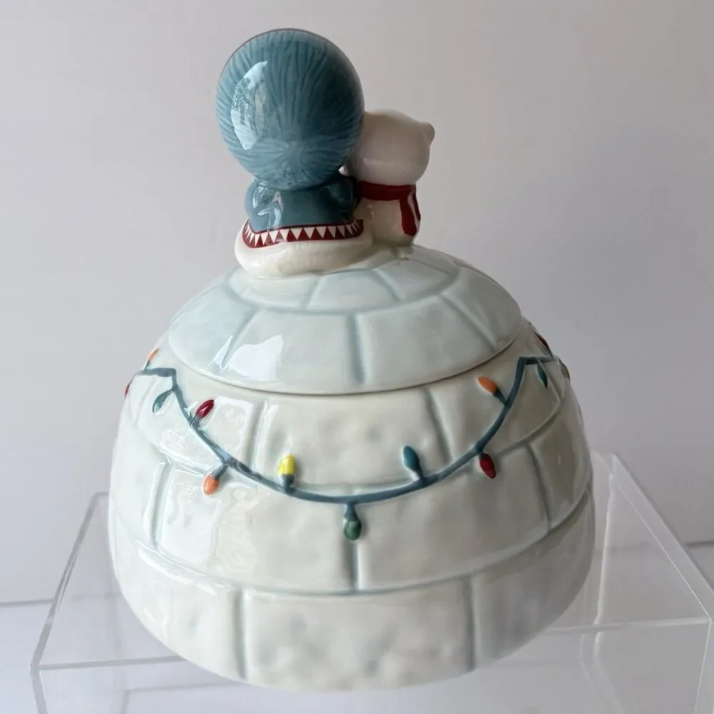 Hallmark Frosty Friends Igloo Ceramic Cookie Jar Retired 2016 Eskimo *READ*